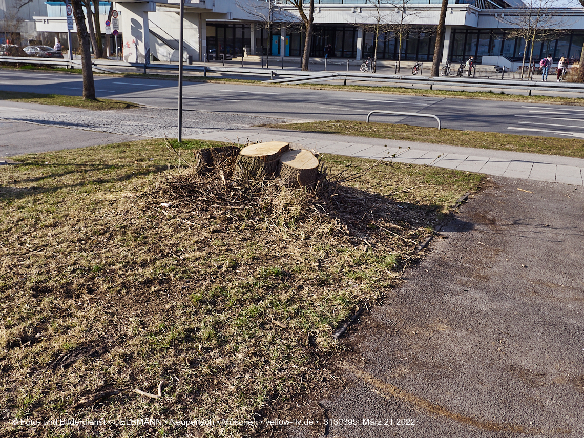 21.03.2022 - Baustelle am Haus für Kinder in Neuperlach
